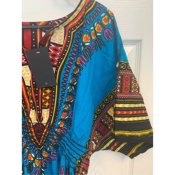 African Patterend Blouse - Picture 4 of 7